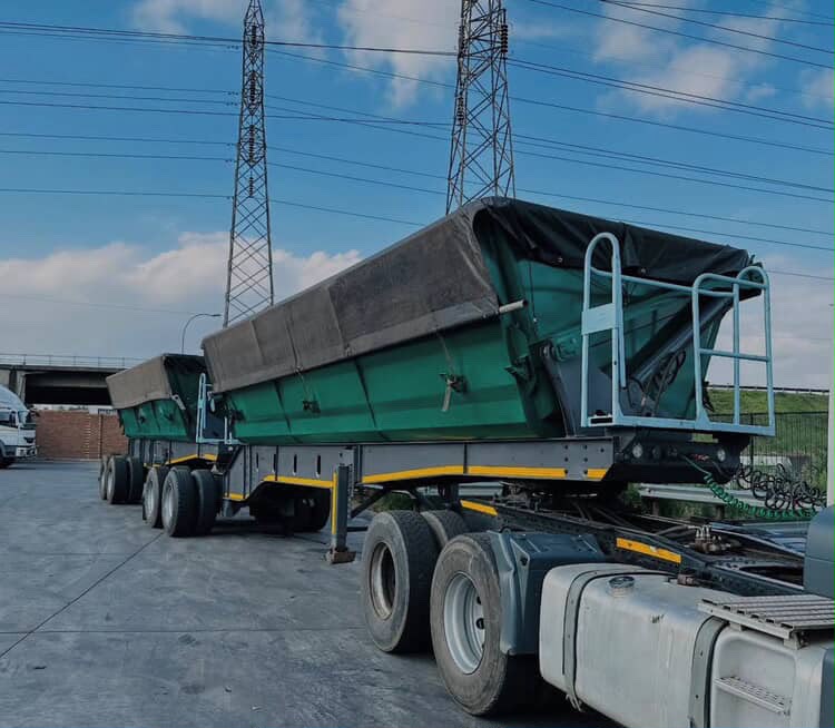 Side tipper trailers ready for bulk material transport
